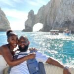Couple on a luxury yacht cruise to the Arch in Cabo